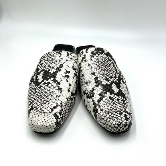 Kaanas Women's Berlin Black Gray Snakeskin Slides Mules Flats Shoes 8 NEW - Picture 2 of 13